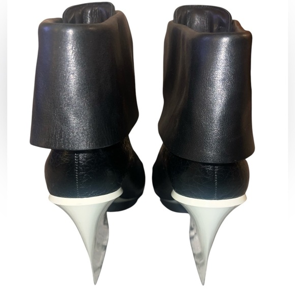 EUC Phillip Lam 3.1 Juno Black White Leather Runway Fashion Ankle Boots Size 36 - Picture 4 of 10